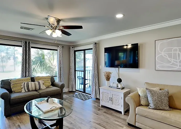 Edgewater Villa 909